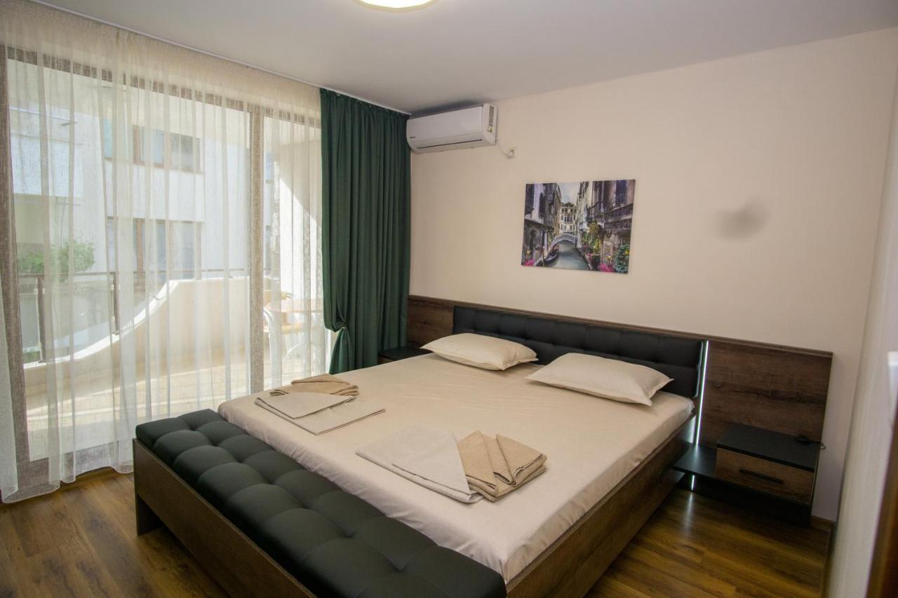 Guest Apartments Stela Царево Екстериор снимка