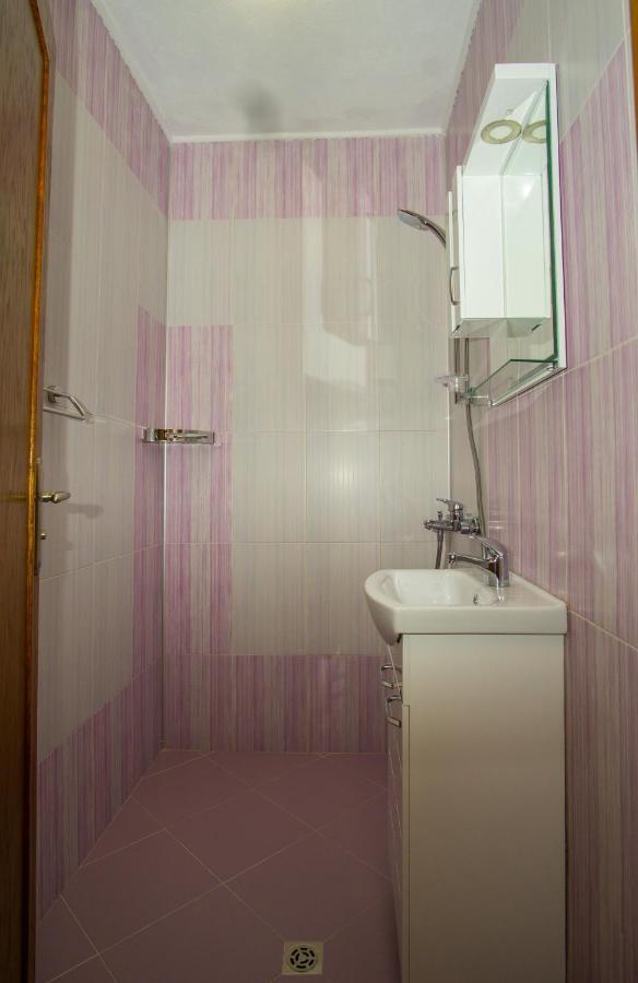 Guest Apartments Stela Царево Екстериор снимка